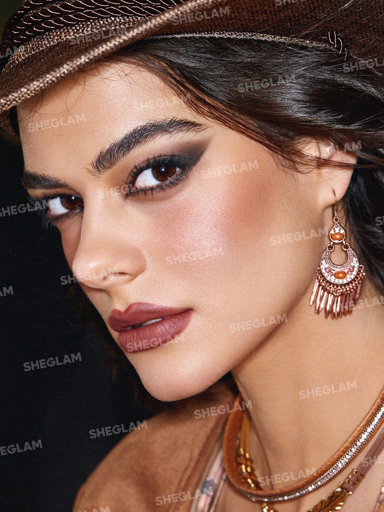 She Glam Live To Roam Eyeshadow Palette