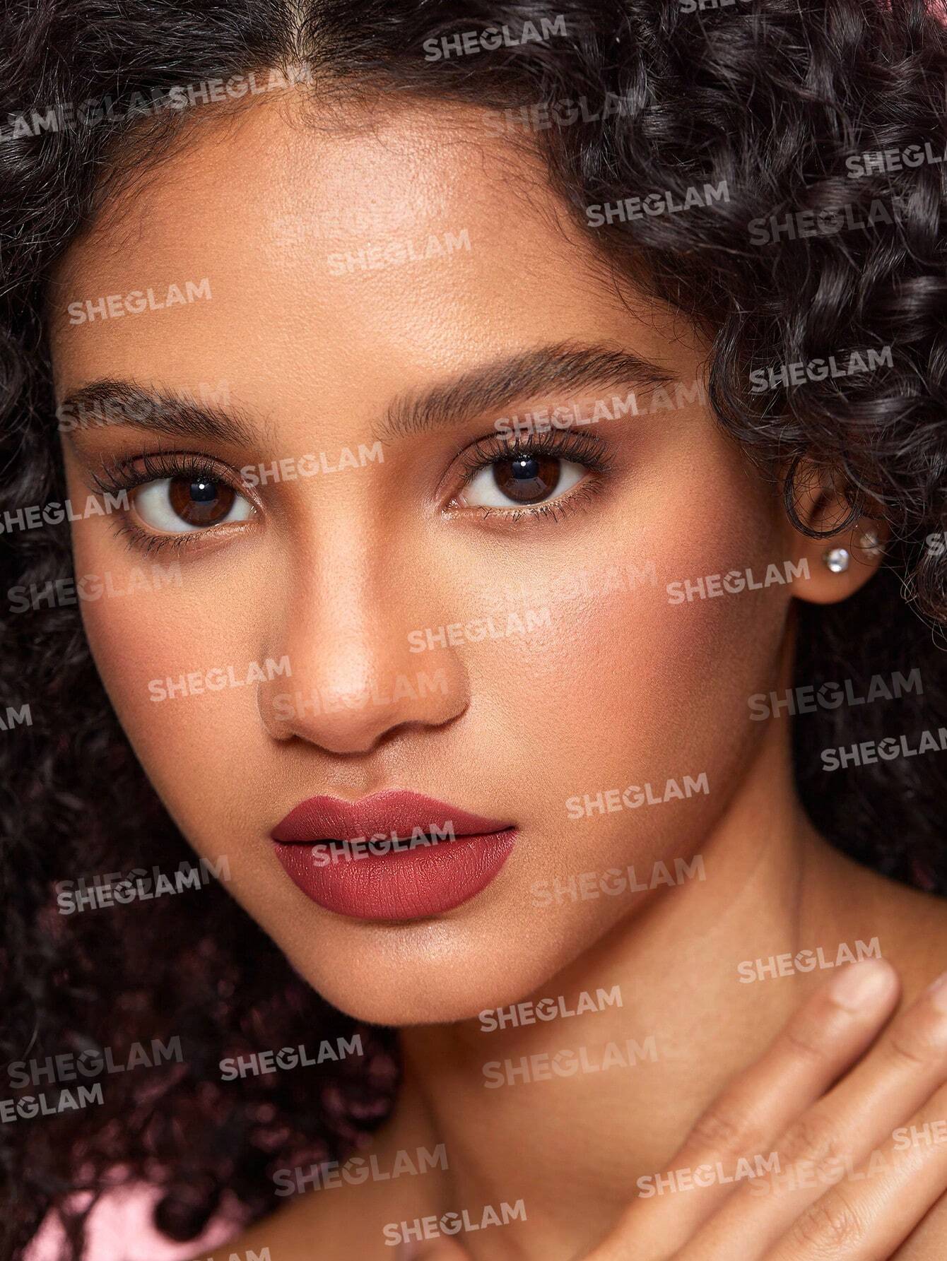 She Glam Starluxe Velvet Matte Lipstick – Cupid’s Bow